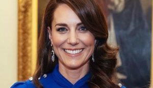 Kate Middleton in blu