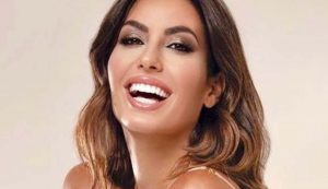 Elisabetta Gregoraci sorridente